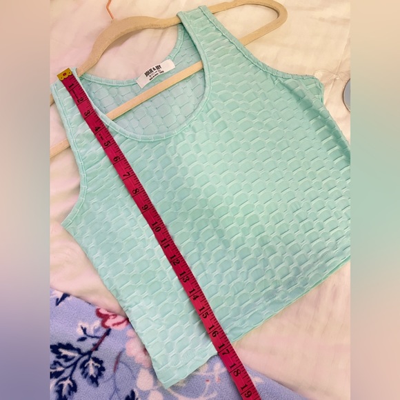 Jolie & Joy cropped top workout set - Picture 6 of 8